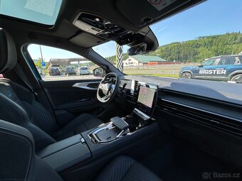 Renault AUSTRAL Esprit Alpine mild hybrid 160 auto - 8