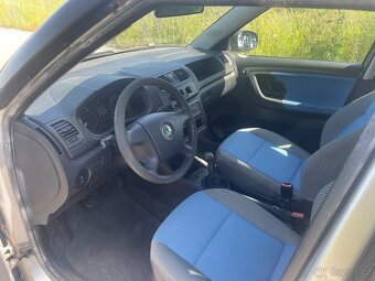 Škoda Fabia 1.2/51kW manuál - 8