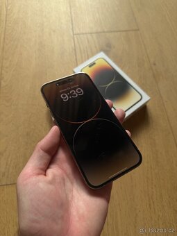 Apple iPhone 14 Pro 256GB zlatý - 8