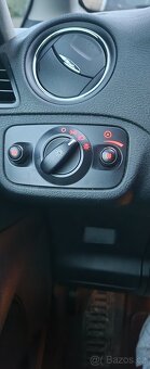 Prodám FORD Galaxy - plně pojízdné, denně v provozu - 8
