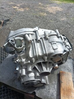 Vw T5  2, 5 128kw - 8