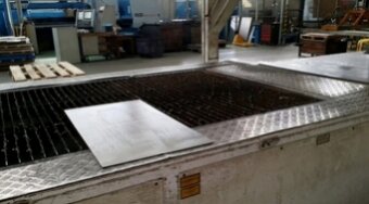 Rok výroby 2005, laser BALLIU CF 1500/PS s výkonem 3,5 kW - 8