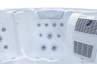 Swim spa 5.8M BALBOA USA LUXUSNÍ - 8