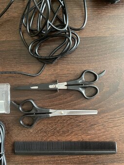 Profesionální barber set – NOVÝ, nevhodný dárek - 8