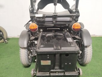 Elektrický invalidní vozík OTTO BOCK B 500 - 8