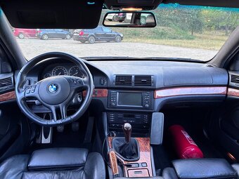 BMW e39 540i Individual, Manuál - 8
