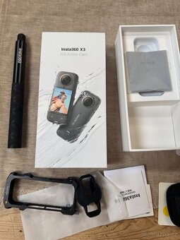 Insta360 X3 - 8
