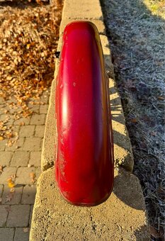 Jawa ČZ 250 350 kývačka - přední blatník - 8