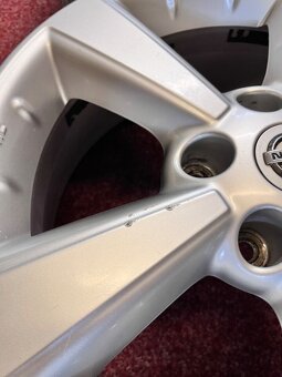 5x114,3 R17 originál alu disky Nissan ET 40 - 8