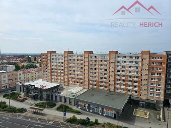 Pronájem bytu 2+kk, rekonstrukce, 50 m2, Žižkovo náměstí - A - 8