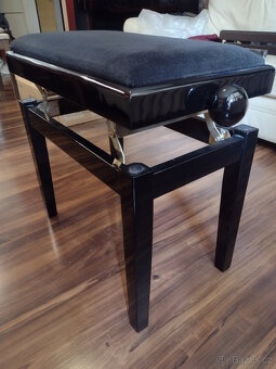piano Yamaha P125B - 8