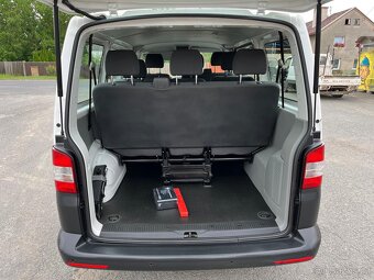 VW TRANSPORTER T5 2.0 TDi SERVISNÍ KNIHA 9.MÍST - 8