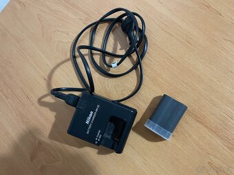 Nikon D7100 + výbava - 8