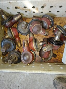 Tatra 815 náhradní díly - 8