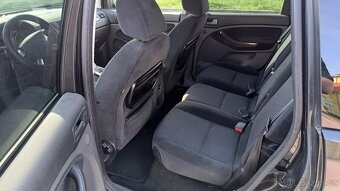 Ford C-max 1.8 benzín prodám - 8