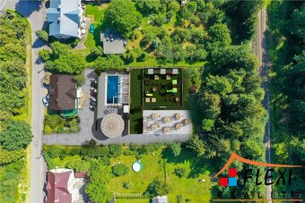 Prodej vily (241 m2) s výjimečným pozemkem (3528 m2), Čelad - 8