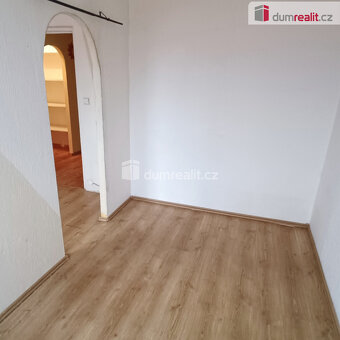 převod členských práv k bytové jednotce o dispozici 2+1 s lo - 8