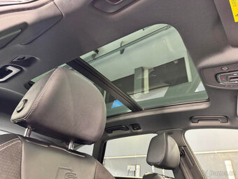 Audi A4 Avant 40 2.0 TDI S-LINE QUATTRO - 8