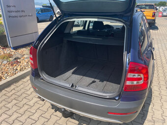 Škoda Octavia 2.0 FSI SCOUT 4x4 - 8