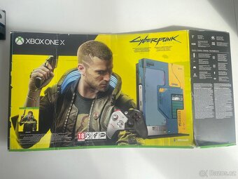 XBOX ONE X - Cyberpunk 2077 Limited Edition - 8