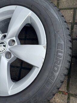 ORIGINÁL Alu Škoda CARME R15, 5x100 - ZÁNOVNÍ ZIMNÍ PNEU - 8