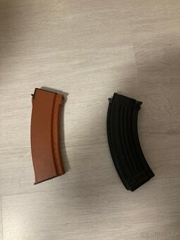 Prodám 1911, Ak74 (pouze prodej) - 8