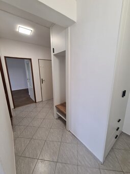 Pronajmu byt 2+1 ve Zlíně, ul. Okružní - 8