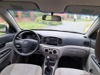 Hyundai Accent 1.5CRDi Koupeno v ČR,110TIS.KM,2.Majitel - 8