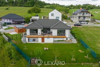 Prodej rodinného domu 146 m2 a pozemkem 867 - Svatoslav - 8
