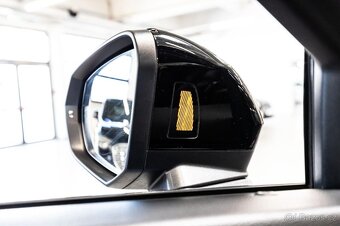 Audi RSQ3 - 8