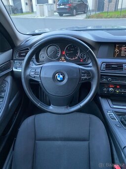 BMW F10 530D Manuál 2012 - 8