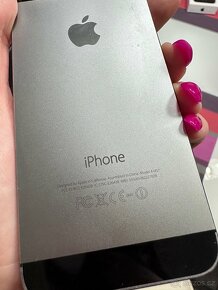 iPhone 5s 32GB Space grey v dobrem stavu - 8