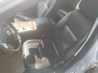Jaguar XF 3.0i V6 - 8