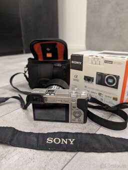 Fotoaparát Sony alpha 6000 (a6000) + dva objektivy - 8