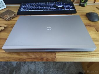 HP EliteBook 8560p - 8