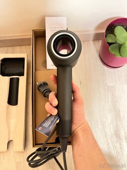 Dyson Supersonic fén na vlasy - 8