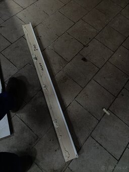 parapety bílé plechové a plastové - 8