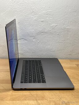 MacBook Pro 15” 2018/32GB RAM/Intel i7/512GB SSD/ Záruka - 8