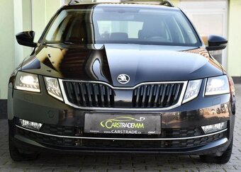 Škoda Octavia 2.0TDi STYLE DCC LED CARPLAY - 8