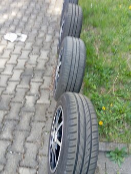 Lité disky s pneu 185/65 R 15 T - 8