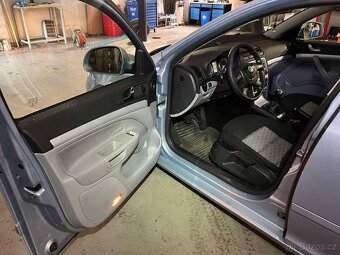 Prodám Skoda Octavia II 1,6TDI 2010 r.v - 8