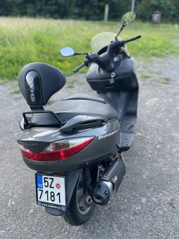 Suzuki Burgman 125 - 8