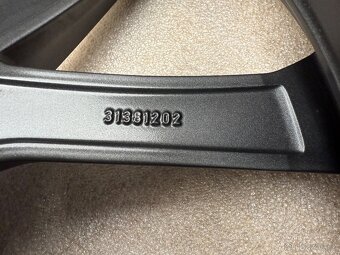 Originál kola R20 Volvo XC90 - 8