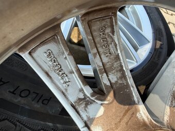 Kompletní Alu Volvo xc40 5x108r18 +235/55r18 zimní - 8