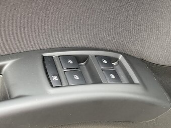 Opel Meriva 1.4T , 88 kW benzín, 2015 - 8