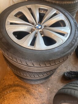 Prodám kompletní sadu alu kol BMW s letními pneumatikami - 8