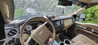 Ford F250 - 8