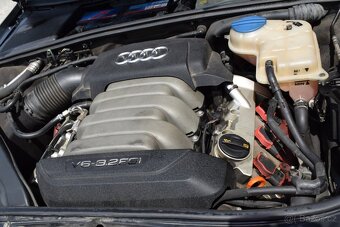 Audi A4 B7 3.2 V6/S-LINE/MANUÁL/4X4/ - 8
