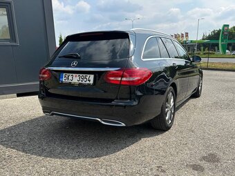 Mercedes-Benz C 200 2.2 - 8
