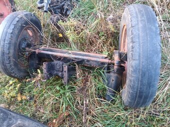 Zetor 4712 díly - 8